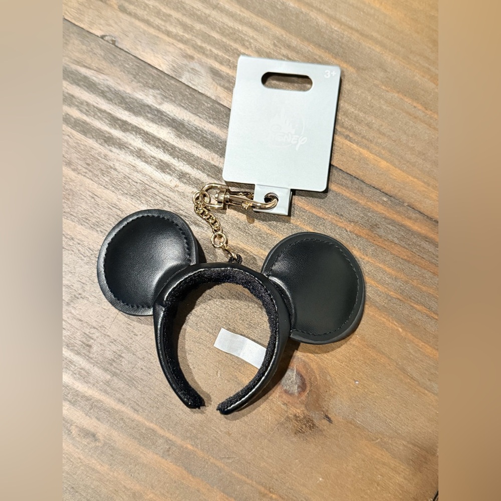 Disney Parks 2026 Mickey Mouse Headband Ears All Black Faux Leather Keychain New